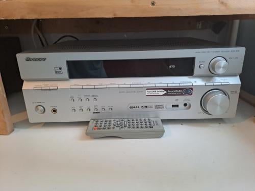 Te koop pioneer receiver vsx-516 voor 60 euro