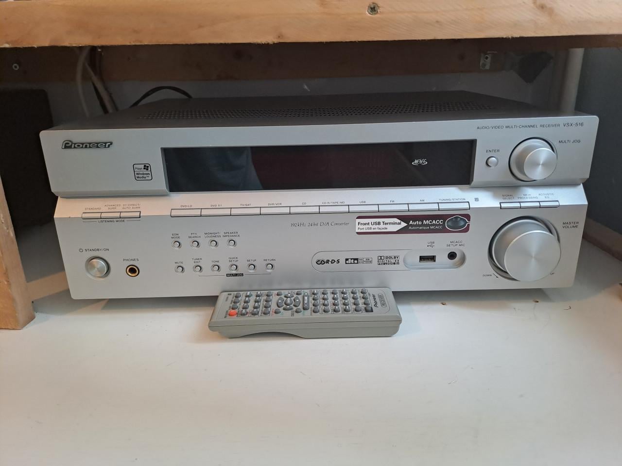 Te koop pioneer receiver vsx-516 voor 60 euro