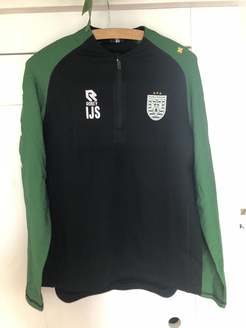 Volledige NIEUWE set Robert Zeelandia kleding maat 164