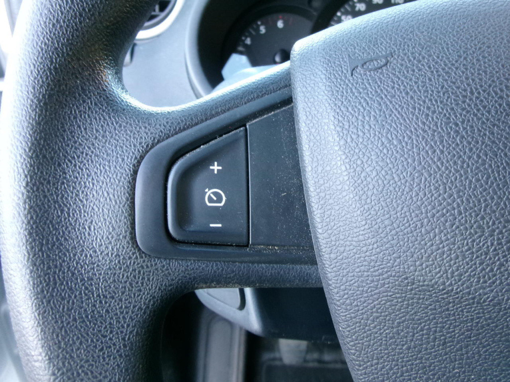 Nissan Nv250 1.5 dci 95 airci, cam., cr.contr., navi, tr.h