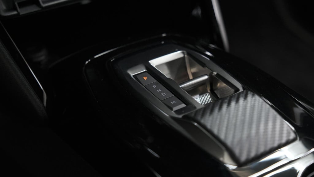 Peugeot 2008 puretech 130 eat8 gt | 360 camera | adaptieve cruise control |