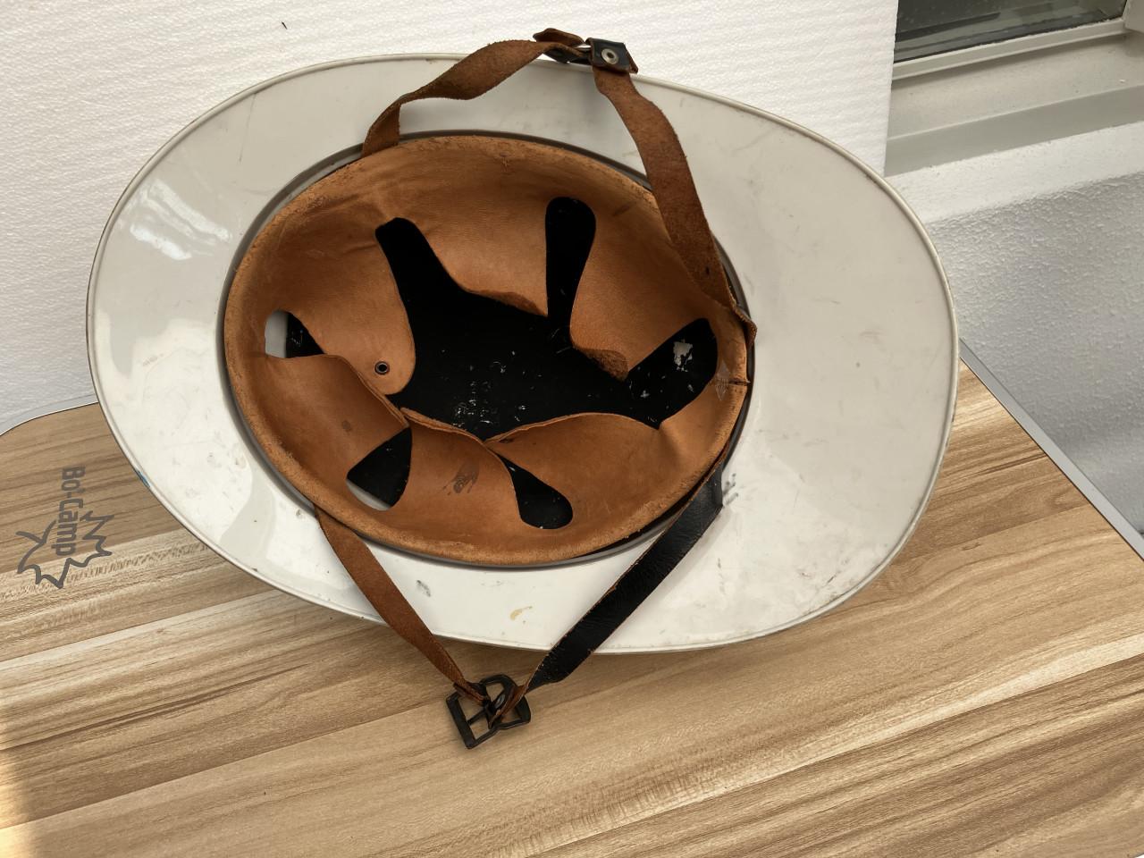 Oude brandweerhelm