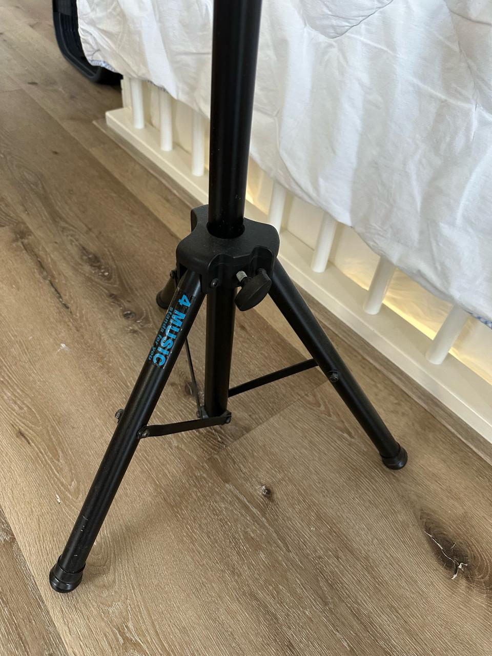 Muziekstandaard zwart