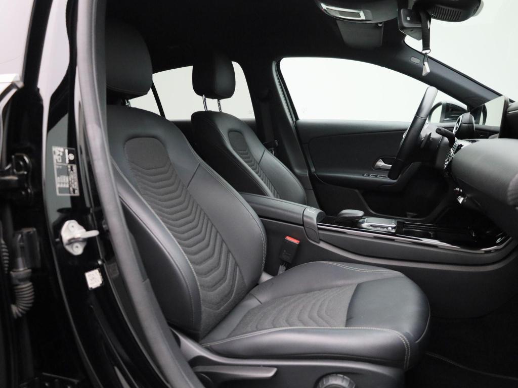 Mercedes-Benz A-Klasse 180 business solution | automaat | apple carplay / a