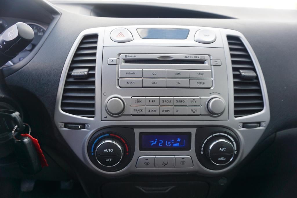 Hyundai I 20 1.2i plus climate / elektr. ramen / nap