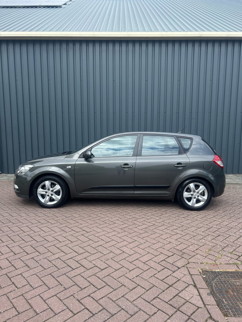 Kia Cee’d 2011 | 137.000 km | Airco | Trekhaak | Nette staat