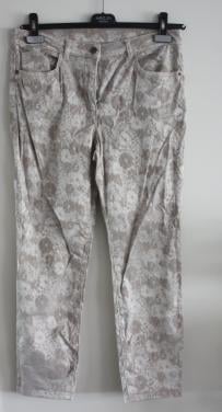 Glanzende broek met rozen print  maat 20