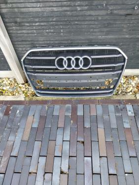 Audi A6 radiator grill