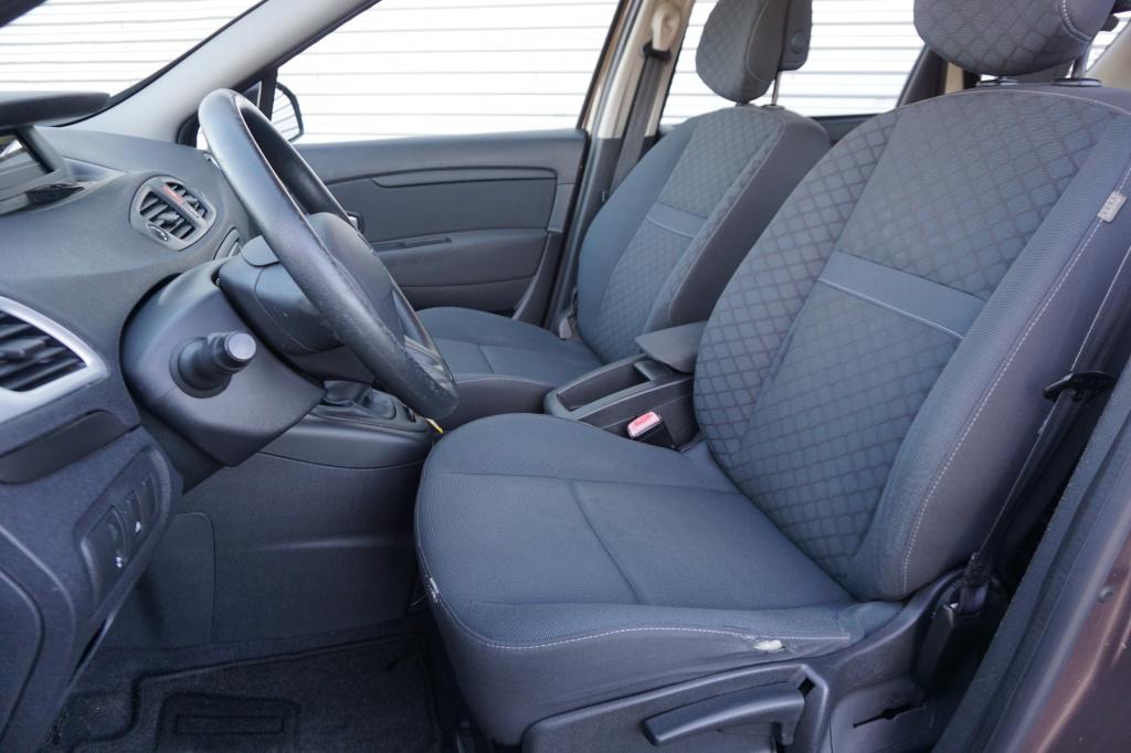 Renault Grand Scenic 1.4 tce expression climate / navi / cruise / elektr. r