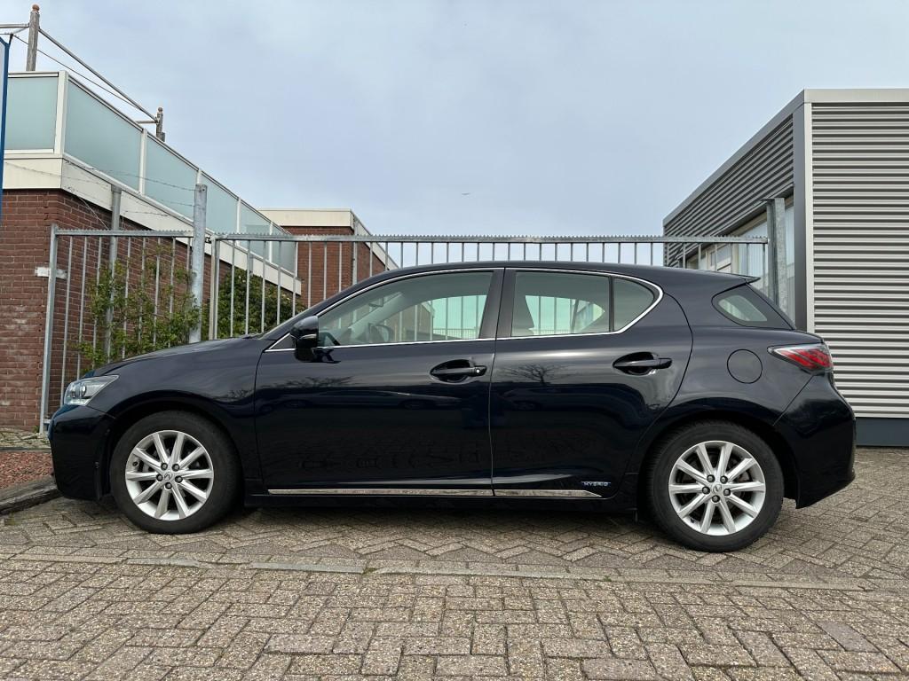 Lexus Ct 200h business line trekhaak camera pdc voor + achter