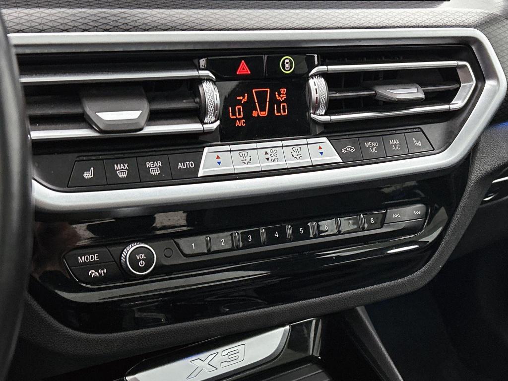 BMW X3 xdrive30e high executive | m-sport | panoramadak | apple carplay / a