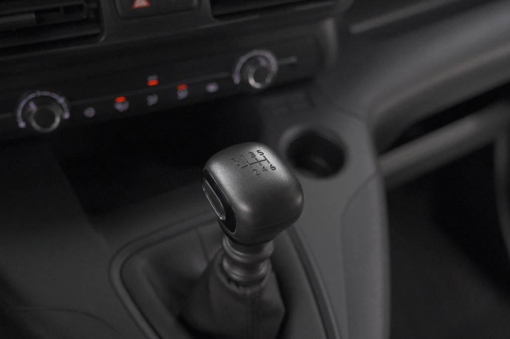 Peugeot Partner 1.5 bluehdi 100 s&s l1 | trekhaal | laadruimte pakket | all