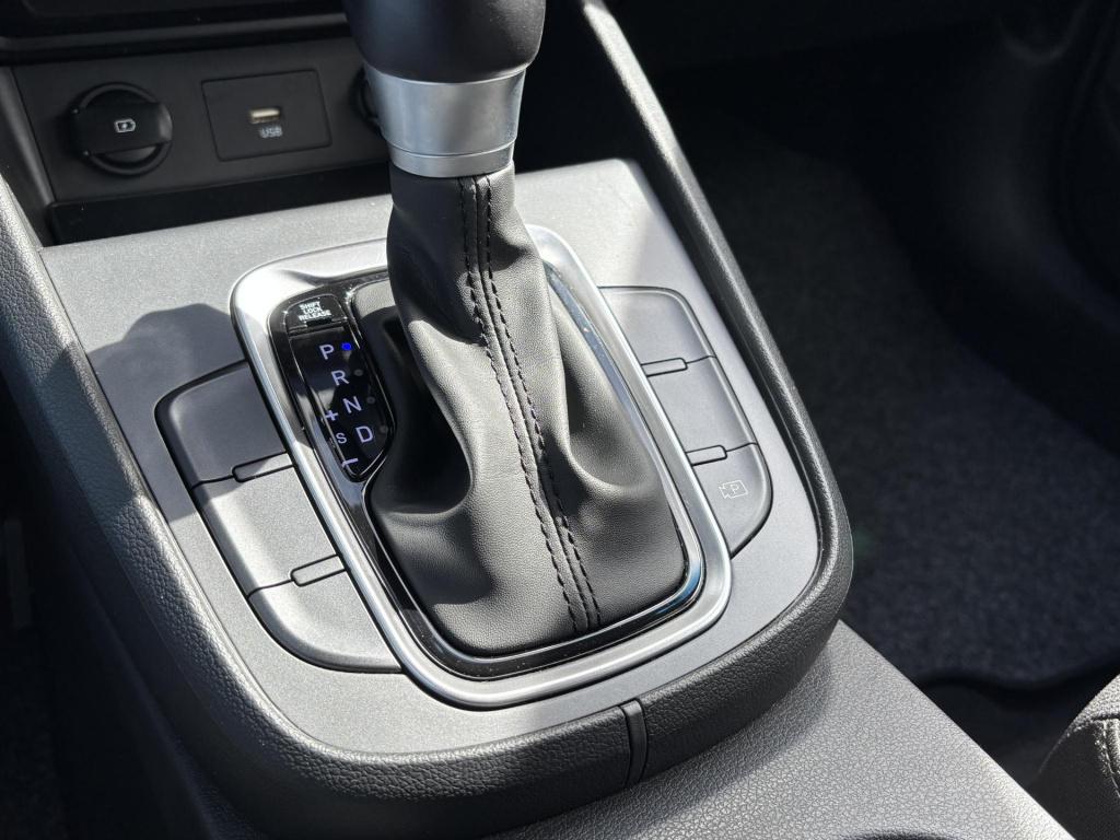 Hyundai Kona 1.6 gdi hev comfort smart incl. trekhaak!