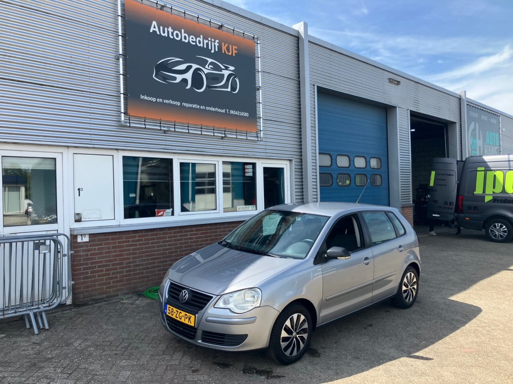 Volkswagen Polo 1.4-16v optive airco