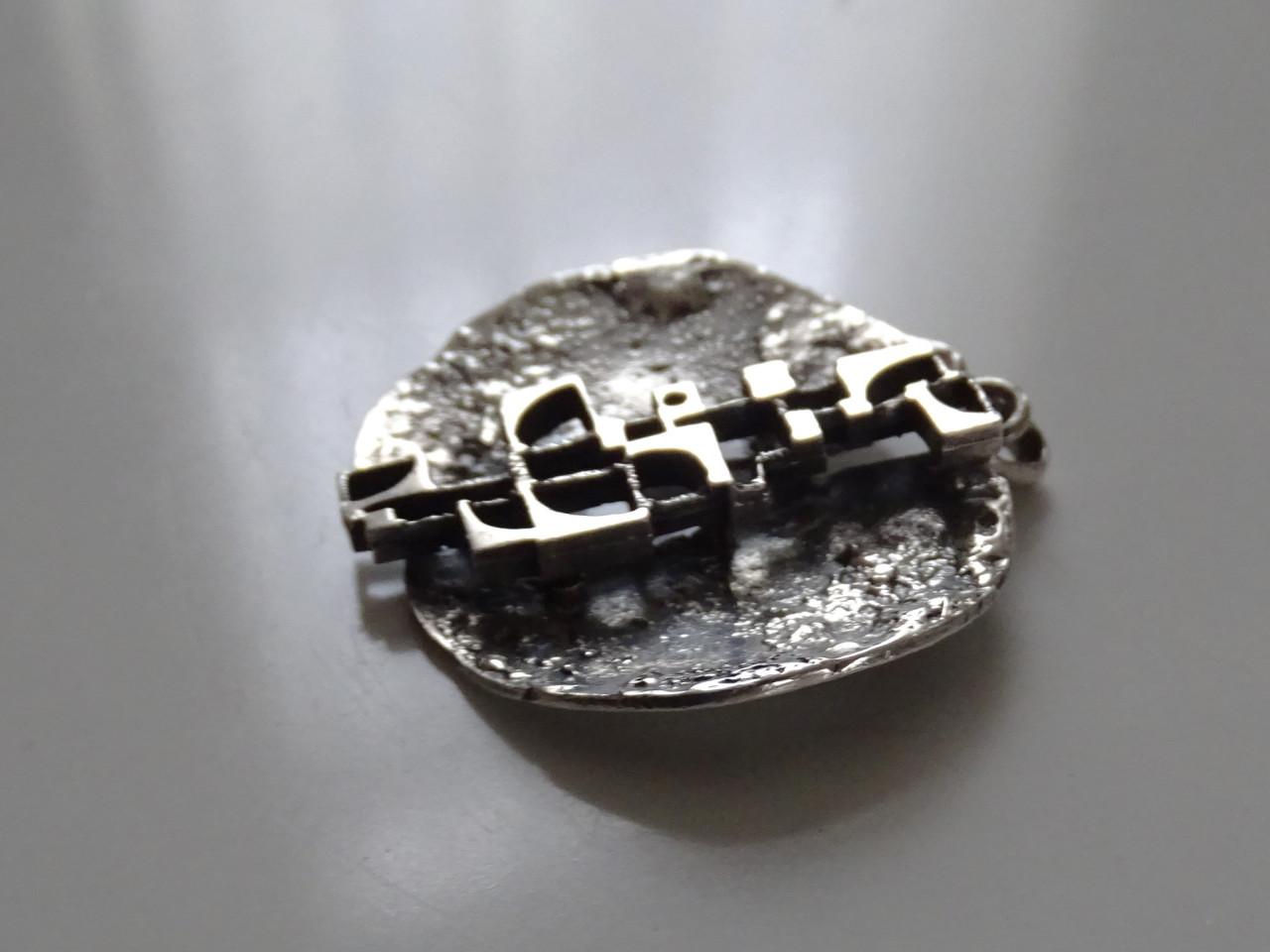 Brutalistische Hanger handgemaakt studio-ontwerp