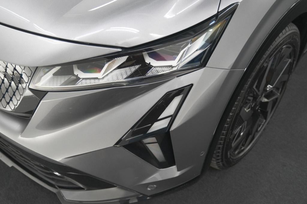 Renault Rafale 1.2 e-tech full hybrid 200 esprit alpine | solarbay panorama