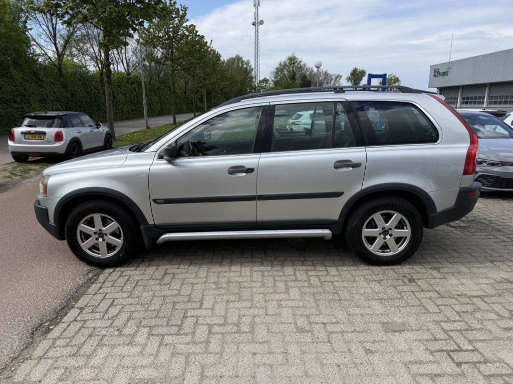 Volvo XC90 2.4 d5 exclusive automaat 7 persoons leder