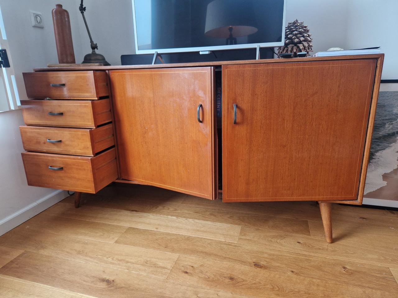 Vintage dressoir, vintage TV meubel, oldskool