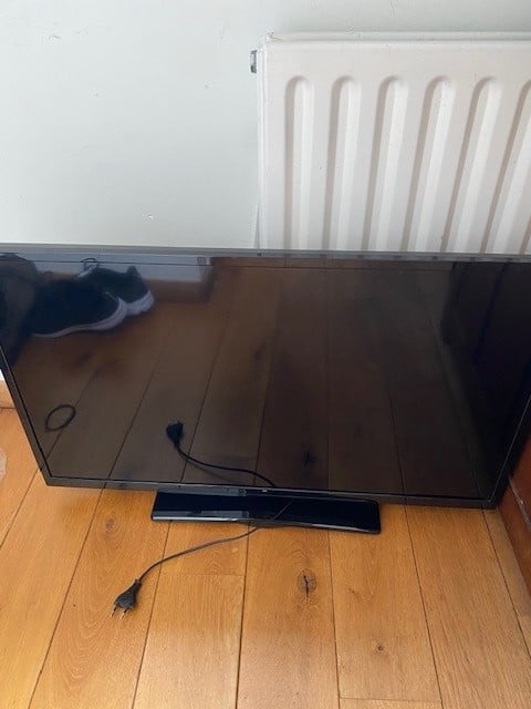 TV 32 inch GERESRVEERD
