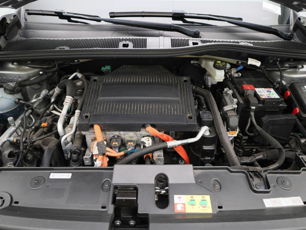 Peugeot 208 ev active 50 kwh | automaat | dab | cruise control | bluetooth 