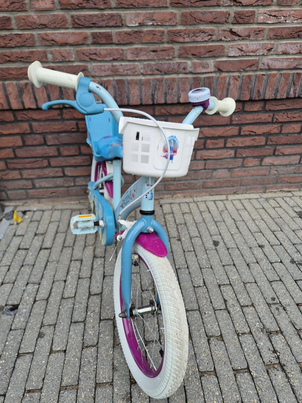 Disney Frozen 2 Kinderfiets 16 inch + zijwieltjes + mandje