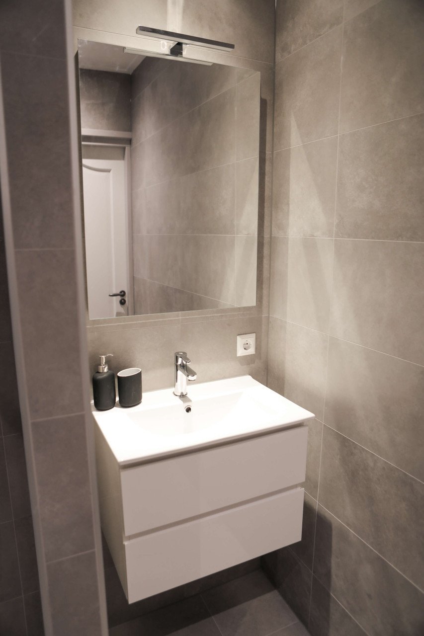 Te huur: 4 pers gemeubileerd appartement