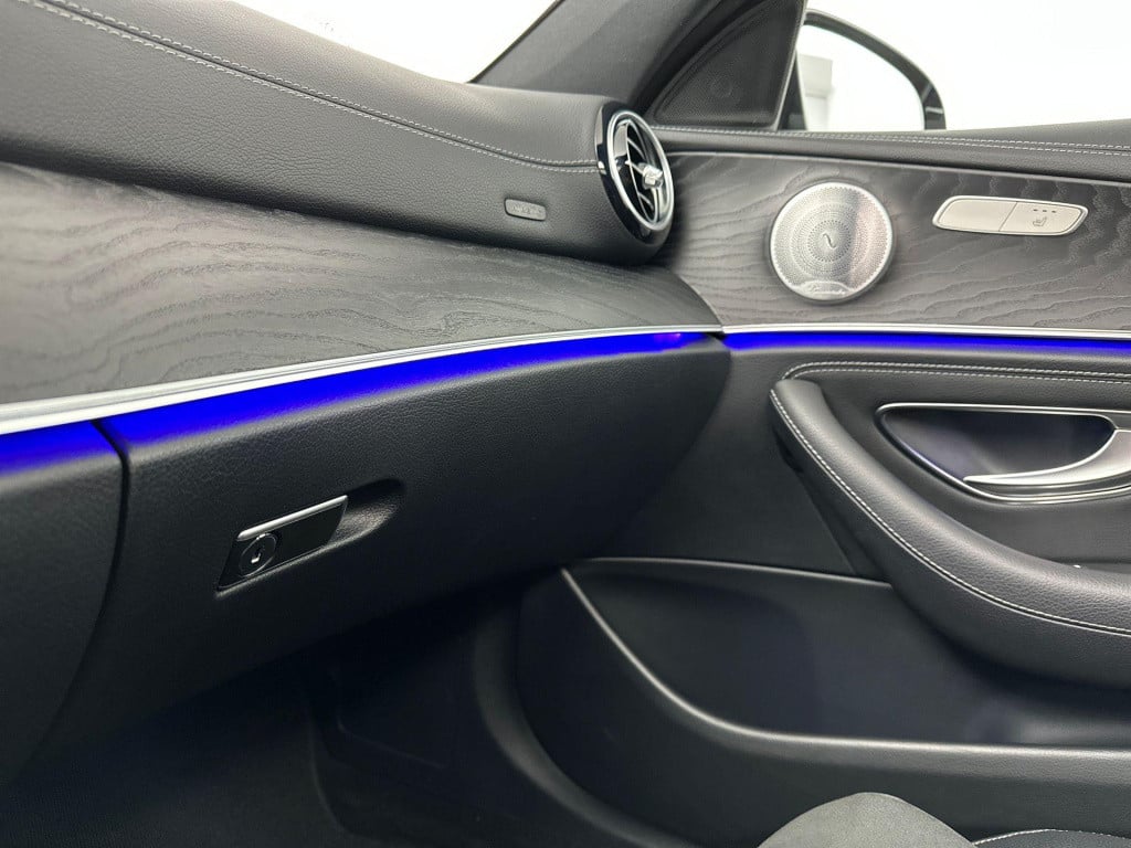 Mercedes-Benz E-Klasse estate 200 business solution amg