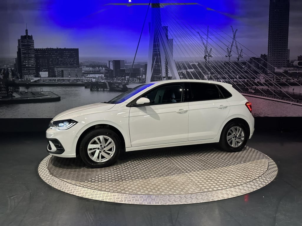 Volkswagen Polo 1.0 tsi style *iqlight*appconnect*winterpack*acc*