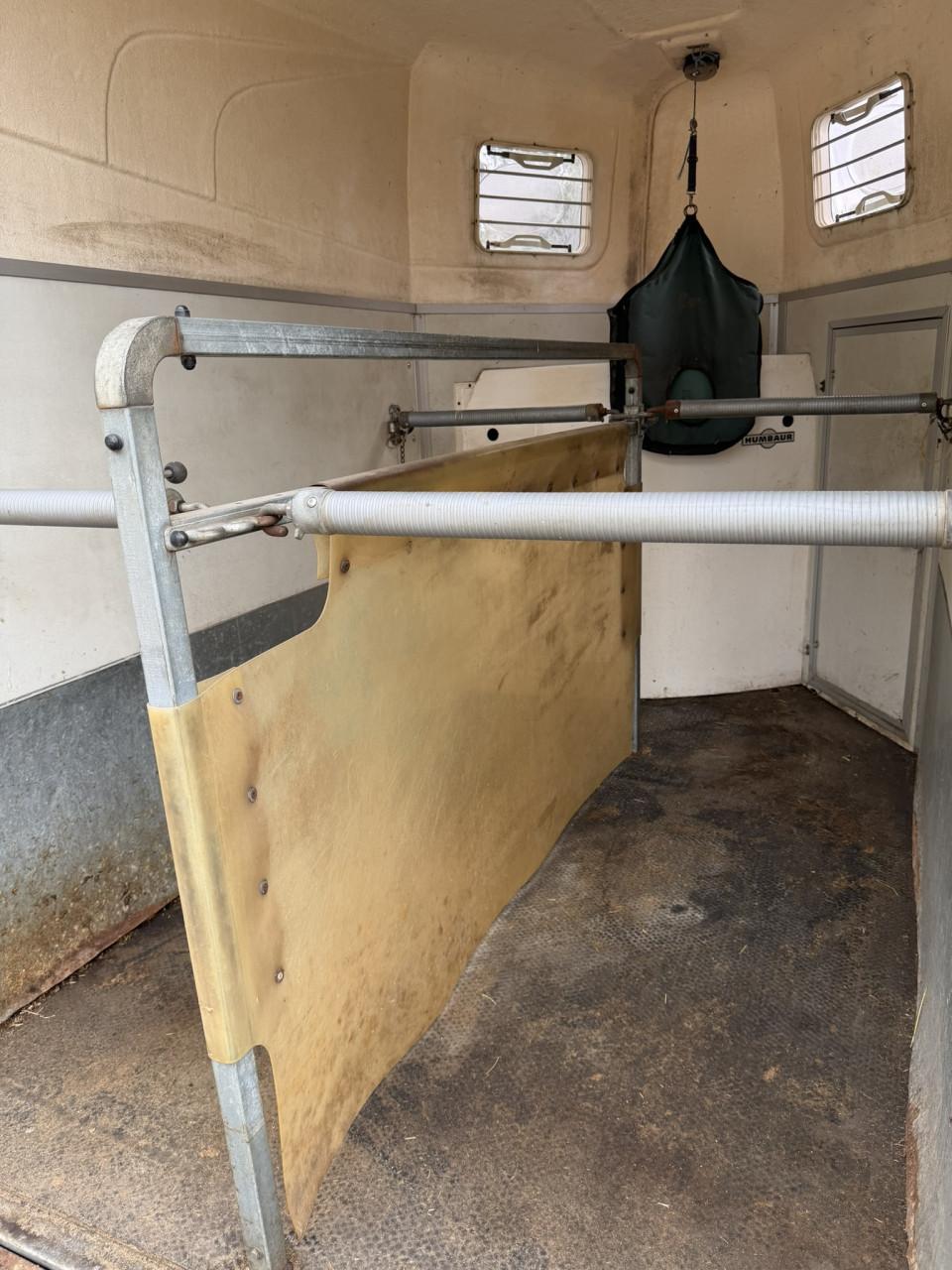 Koetsentrailer voor twee paarden of pony's