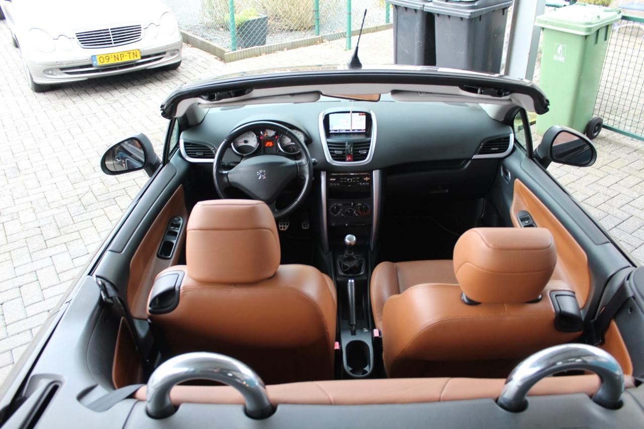Peugeot 207 CC 1.6*VTi*Kmst 167150*Cabrio*