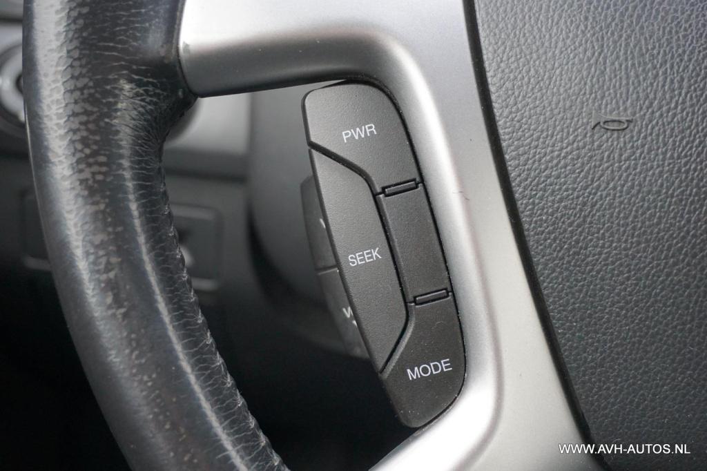 Chevrolet Captiva 2.4 intro edition 2wd