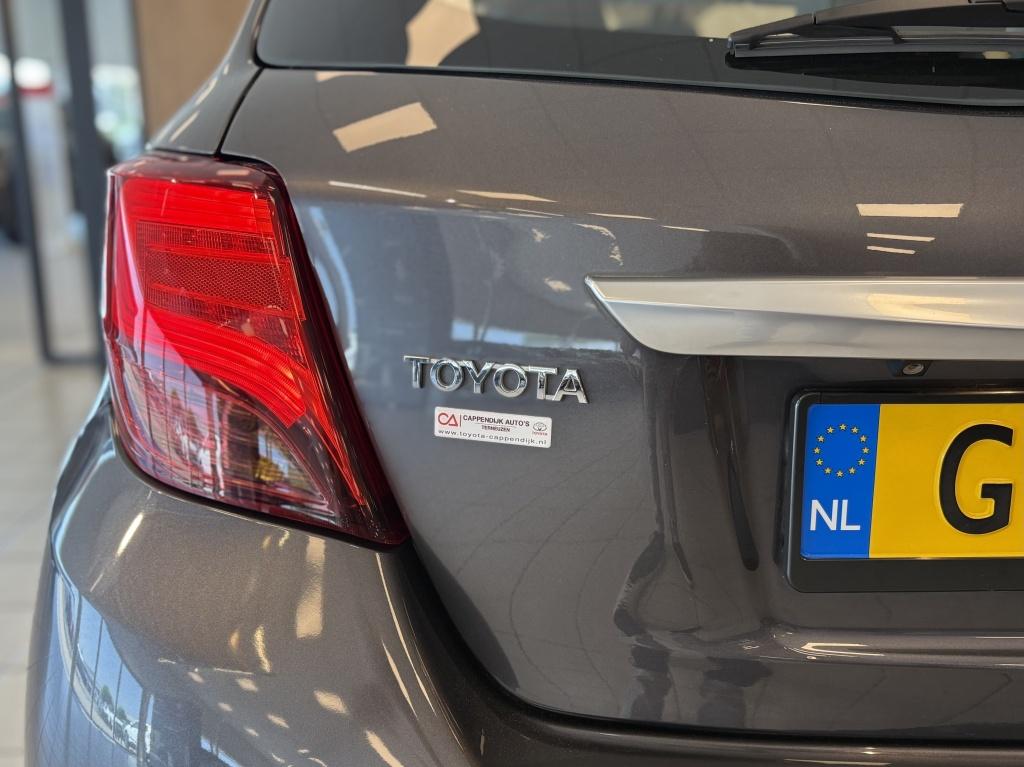 Toyota Yaris 1.5 hybrid dynamic