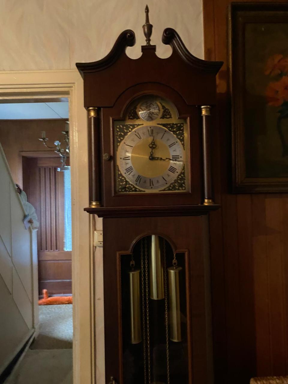 Tempus fugit staande klok