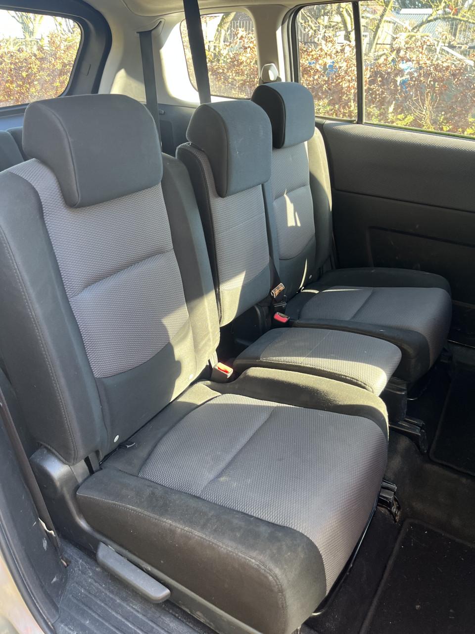 7 persoons auto - Mazda 5