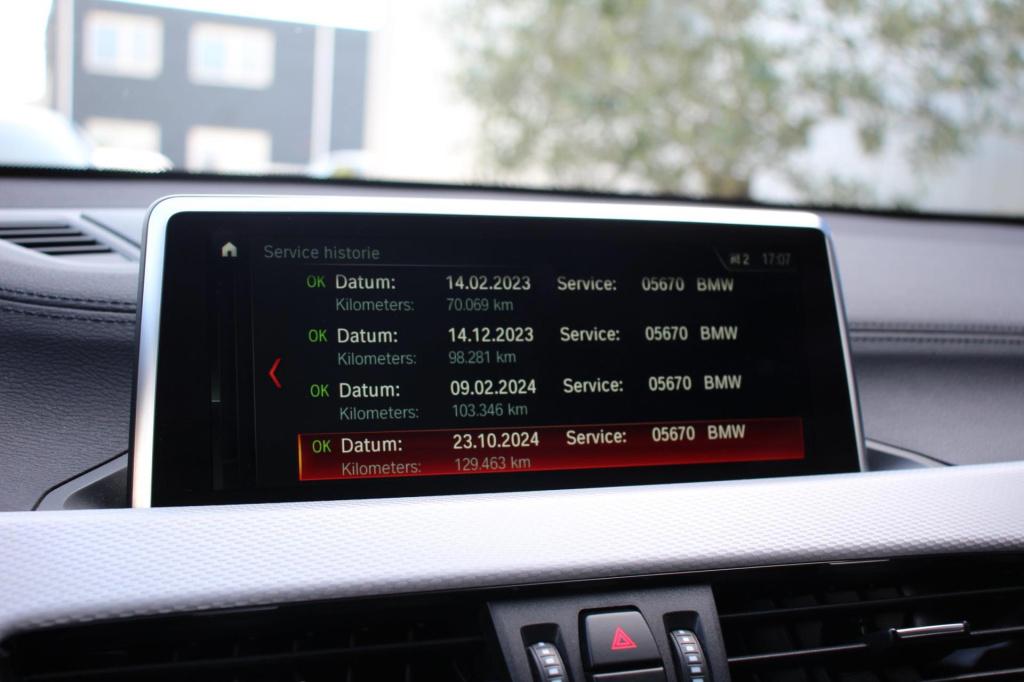 BMW X2 sdrive20i m-sport automaat - led - elek kofferklep - trekhaak - head