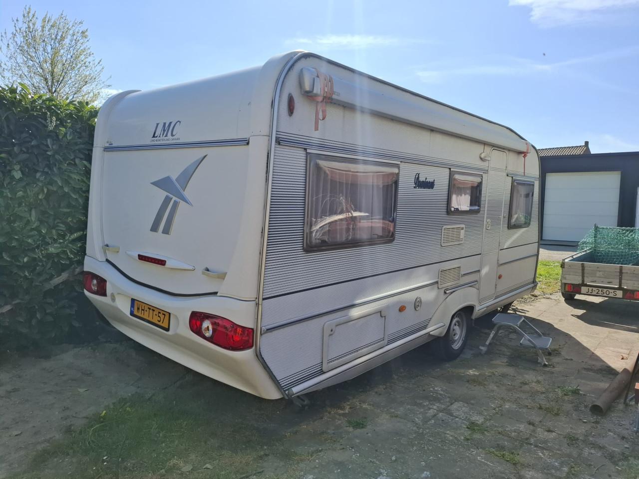 LMC 510 dominant caravan