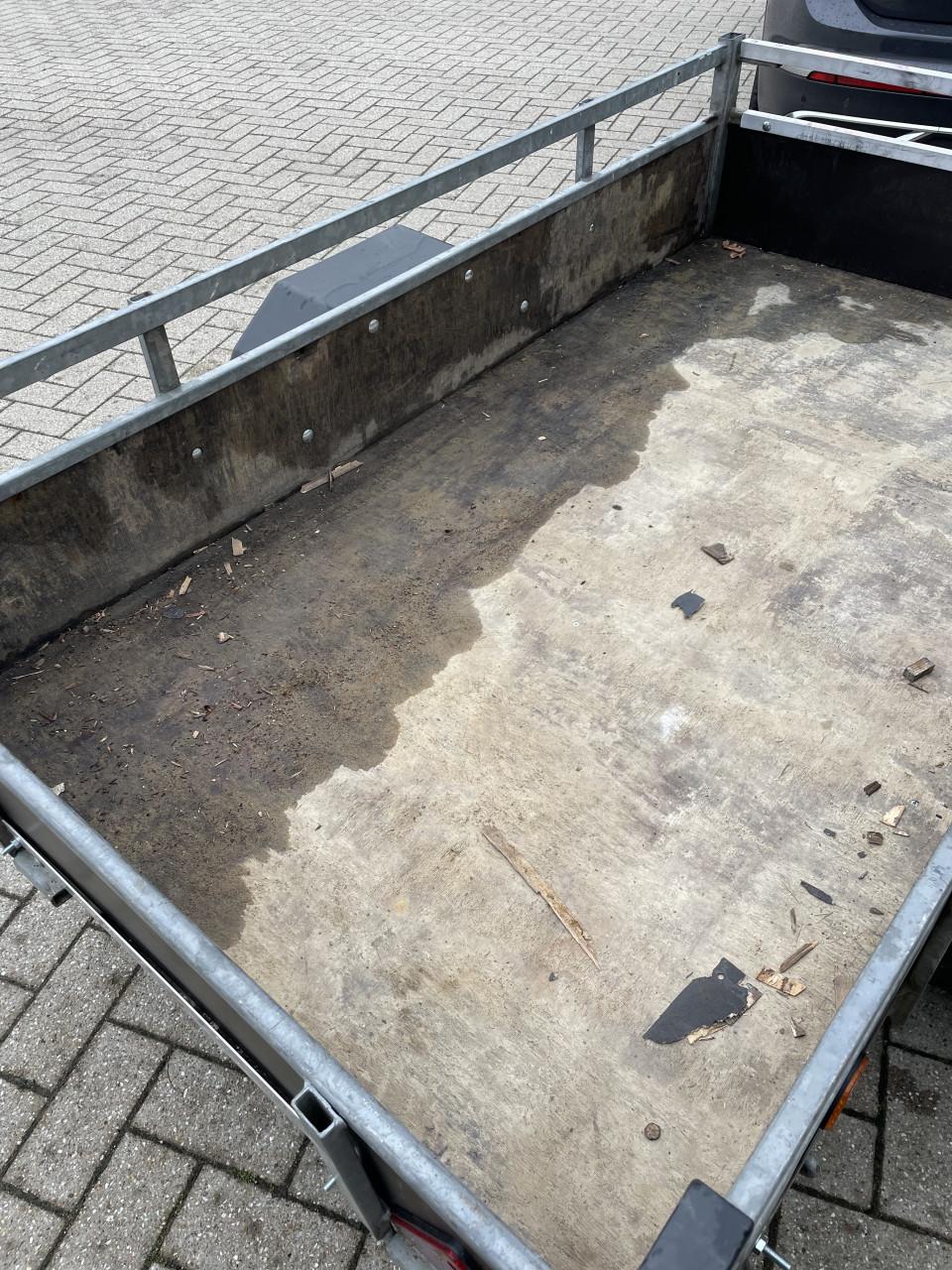 ZGAN Aanhanger 1.85 x 1M met Neuswiel!