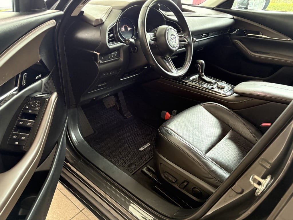 Mazda Cx-30 2.0 esa-x luxury schuif/kantel dak leer bose