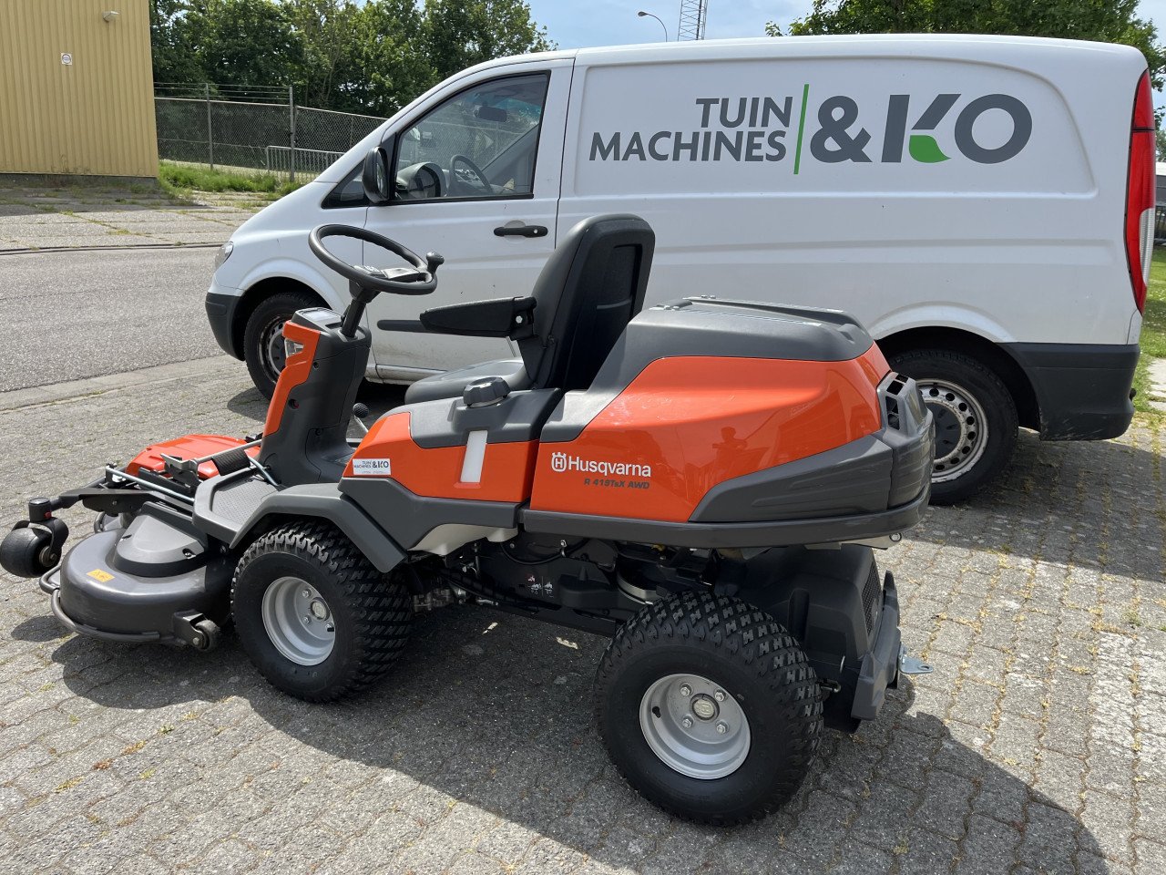 Husqvarna frontmaaier