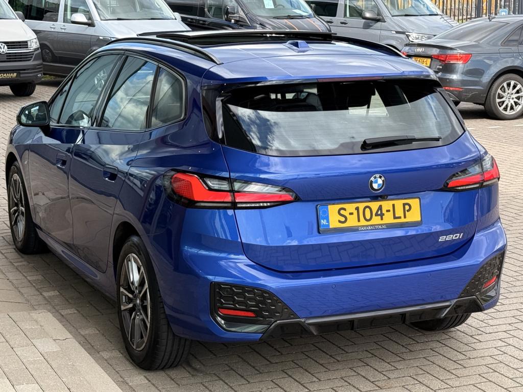 BMW 2-serie active tourer 220i m-sport | pano | cruise | lane assist | hud 