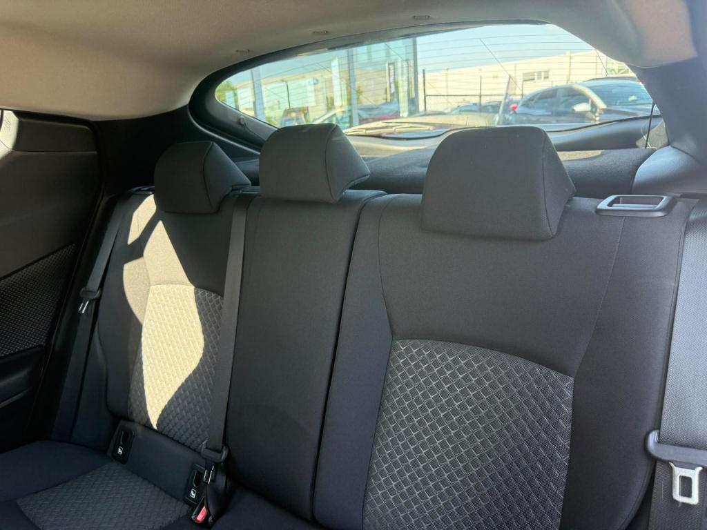 Toyota C-hr 1.8 hybrid dynamic