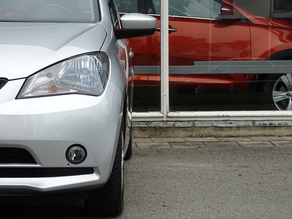 Seat Mii 1.0 sport connect 5-deurs | pdc | navi | bluetooth | airco
