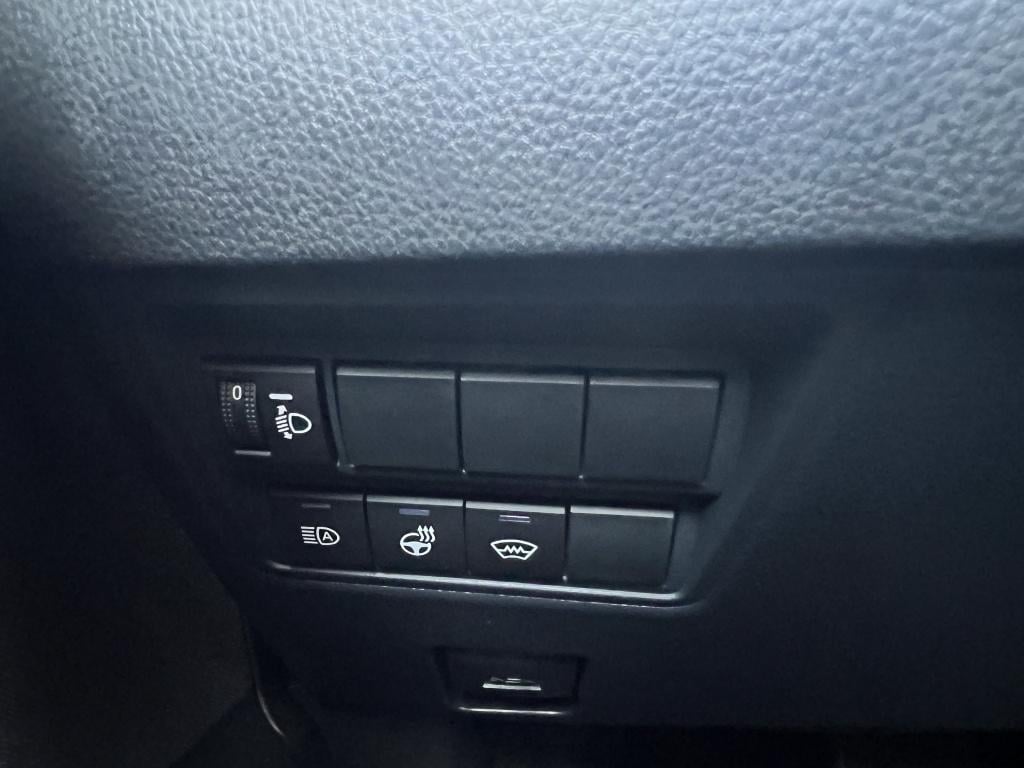 Toyota Yaris Cross 1.5 hybrid 115 first met comfort pack