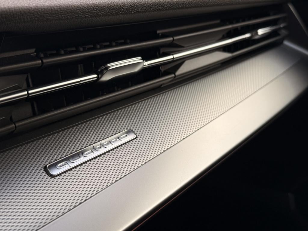 Audi A3 sportback 2.0 tfsi s3 quattro | bang & olufsen | maxton | matrix | 