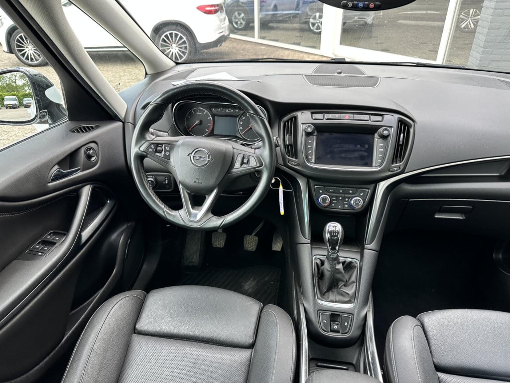 Opel Zafira 1.4 turbo ecotec 103kw innovation opc line
