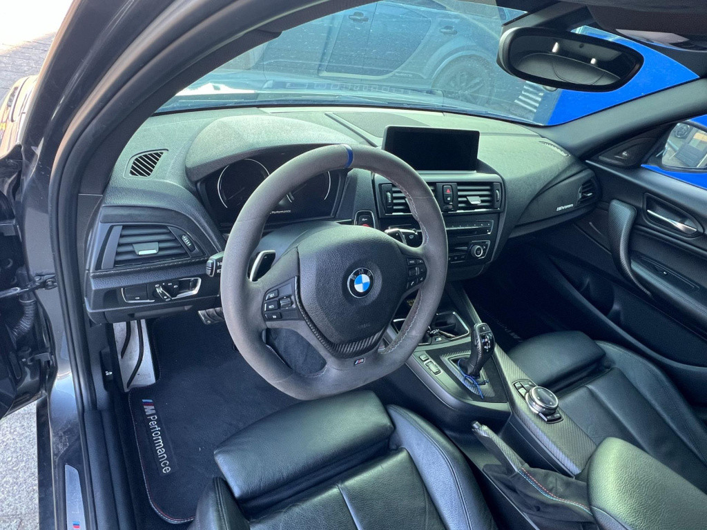 BMW 1 Serie m135i xdrive high executive, customized, stage 2 437 pk!