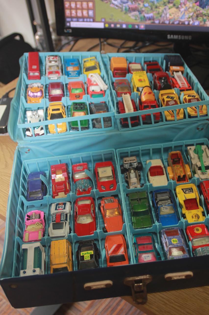 Matchbox case incl. 48 autootjes