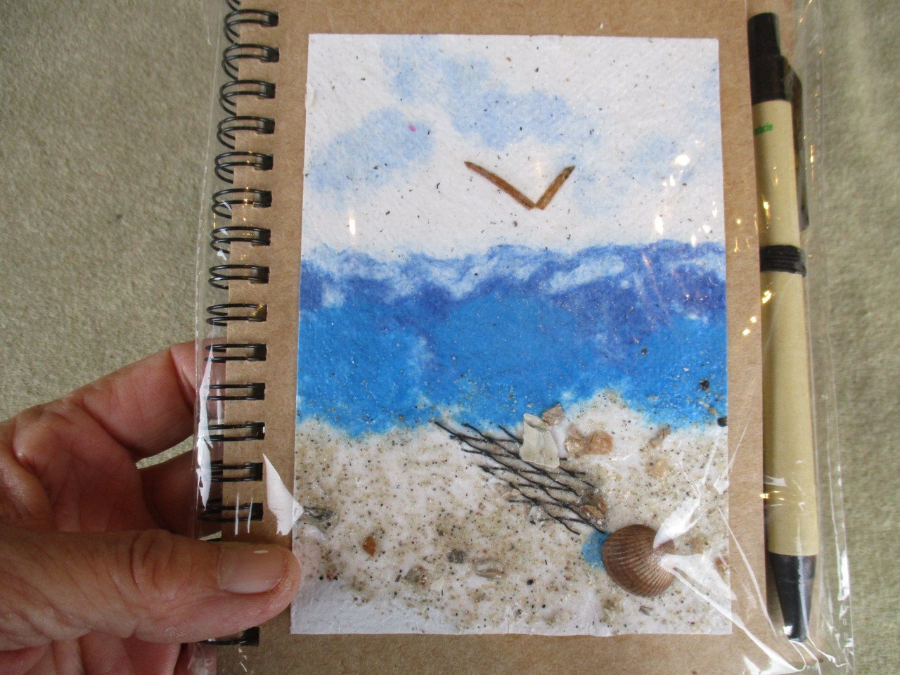 Allerhande Zeeuwse relatiegeschenken met thema strand en zee