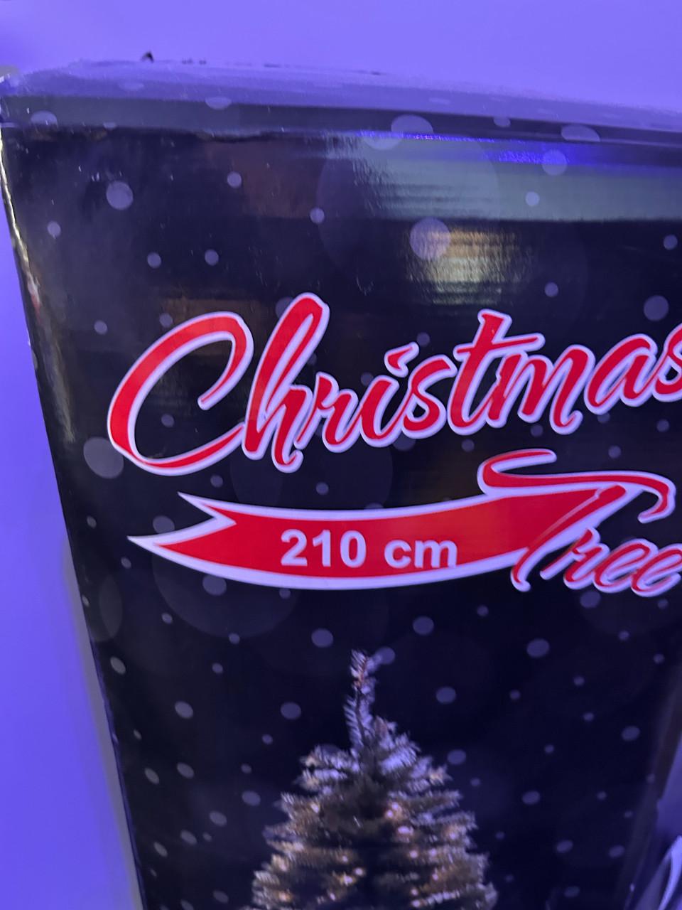 Kunst kerstboom met verlichting