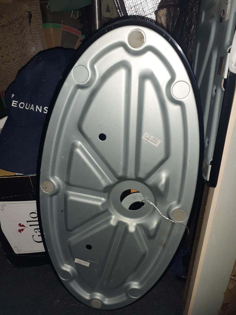 4 x TV *** PHILIPS televisie *** 32 inch = 80 cm + afstandbed. & Div. merk